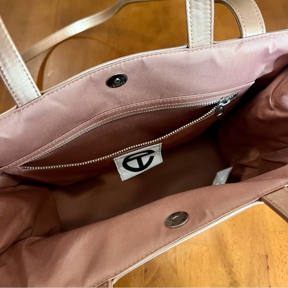 Telfar Rose Gold MED Shopping Bag - Picture 7 of 8